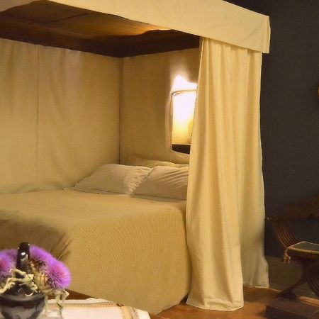 Sanpolo 1544 Antique Room Urbino Exterior photo